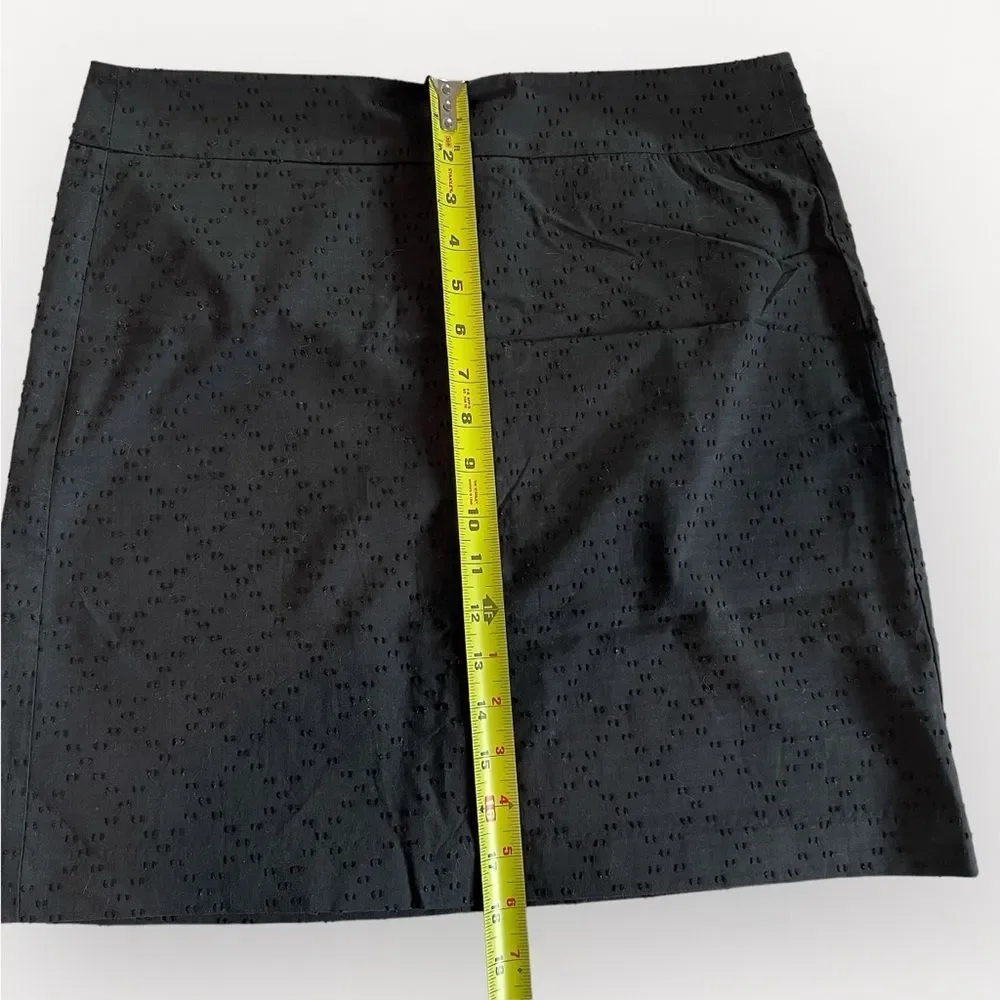 Loft Mini Skirt Skirt Polka Dot Texture Womens Sz. 6 Petite Black Zip Preppy - Picture 5 of 7